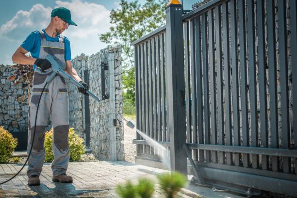 Best Patio and Deck Pressure Washing  in Elmira Heights, NY